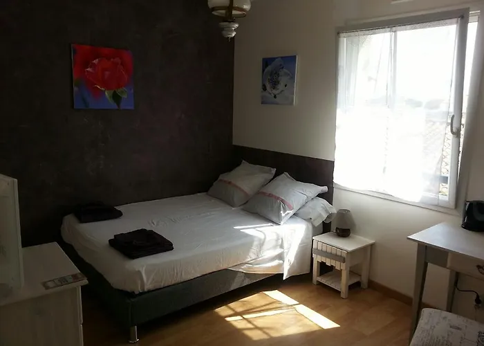 La Difference Bed & Breakfast 3*